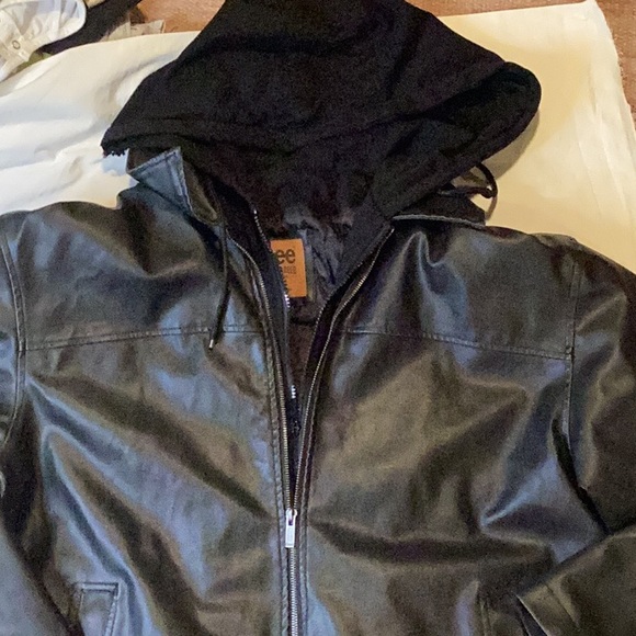 Lee’s Dungarees MENS Faux leather hooded Jacket SZ.L - Picture 3 of 14
